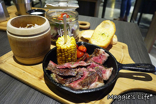 Cookout 野酷戶外料理餐酒 午茶:◆台北師大商圈美式餐廳。捷運台電大樓站【COOKOUT野酷戶外餐酒】露營風主題餐廳