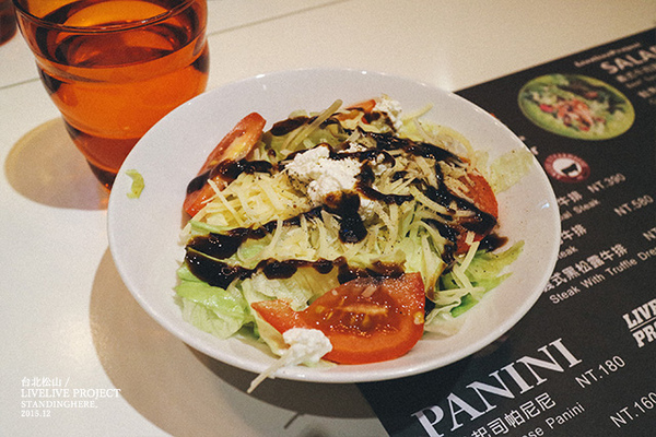 LIVELIVE Project:台北_ LiveLive Project 現場表演計劃餐廳, 美食比音樂更動人!!