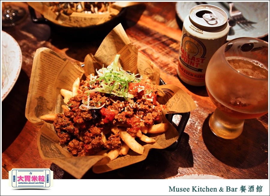 台北特色餐酒館推薦-Musee Kitchen & bar 工業風傢俱餐酒館-millychun0027.jpg