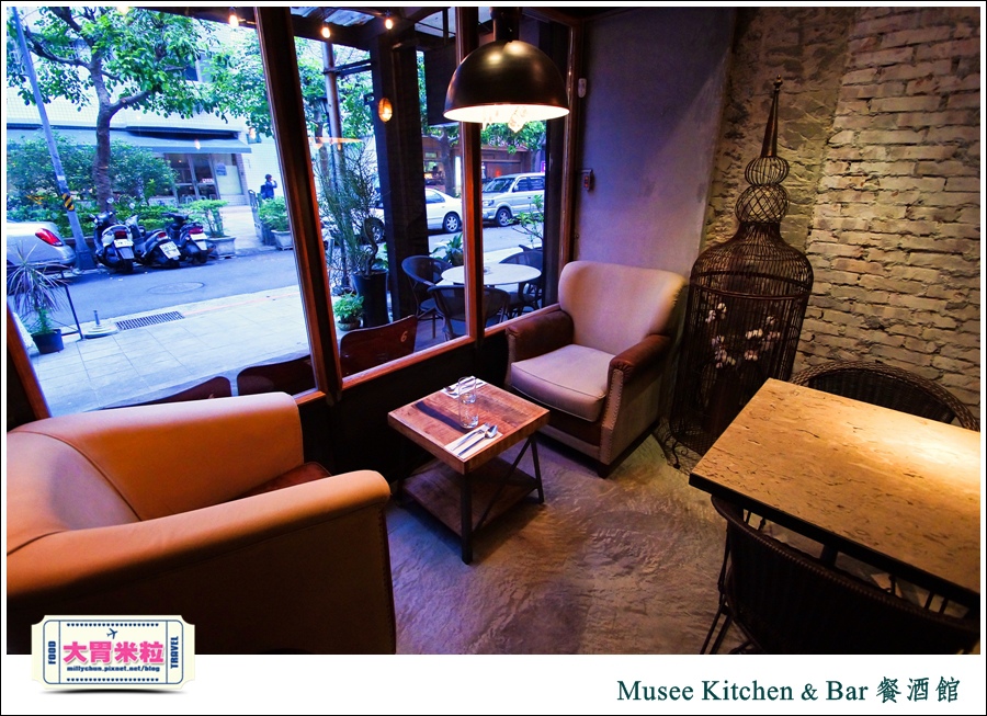 台北特色餐酒館推薦-Musee Kitchen & bar 工業風傢俱餐酒館-millychun0008.jpg