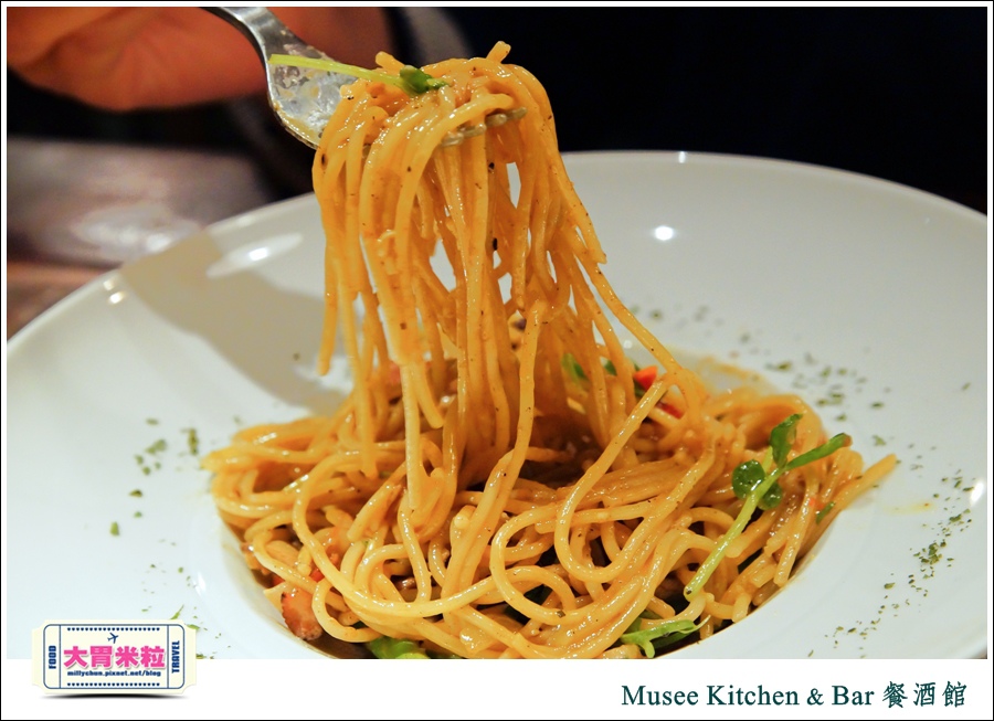 台北特色餐酒館推薦-Musee Kitchen & bar 工業風傢俱餐酒館-millychun0040.jpg