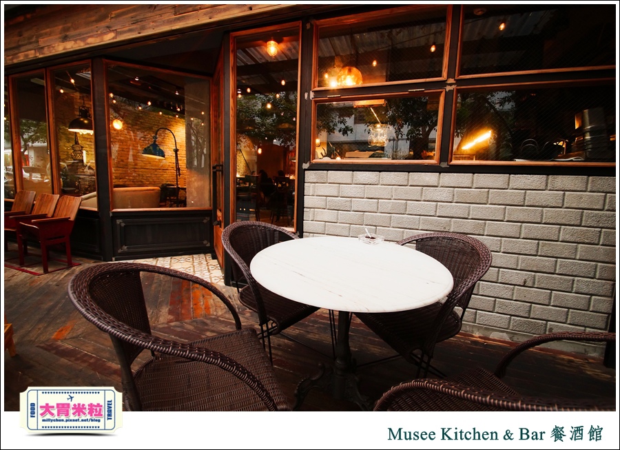 台北特色餐酒館推薦-Musee Kitchen & bar 工業風傢俱餐酒館-millychun0004.jpg