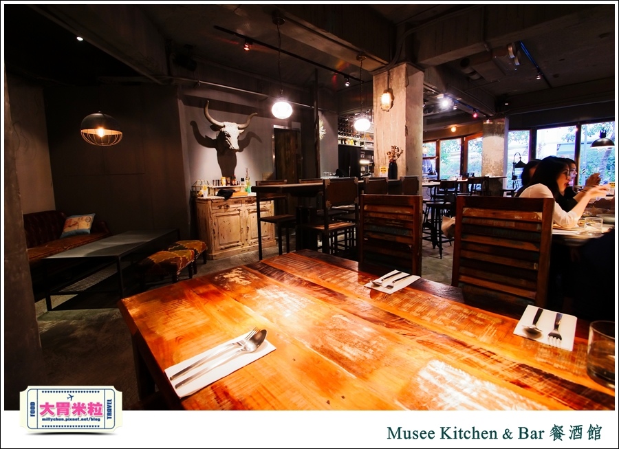 台北特色餐酒館推薦-Musee Kitchen & bar 工業風傢俱餐酒館-millychun0019.jpg
