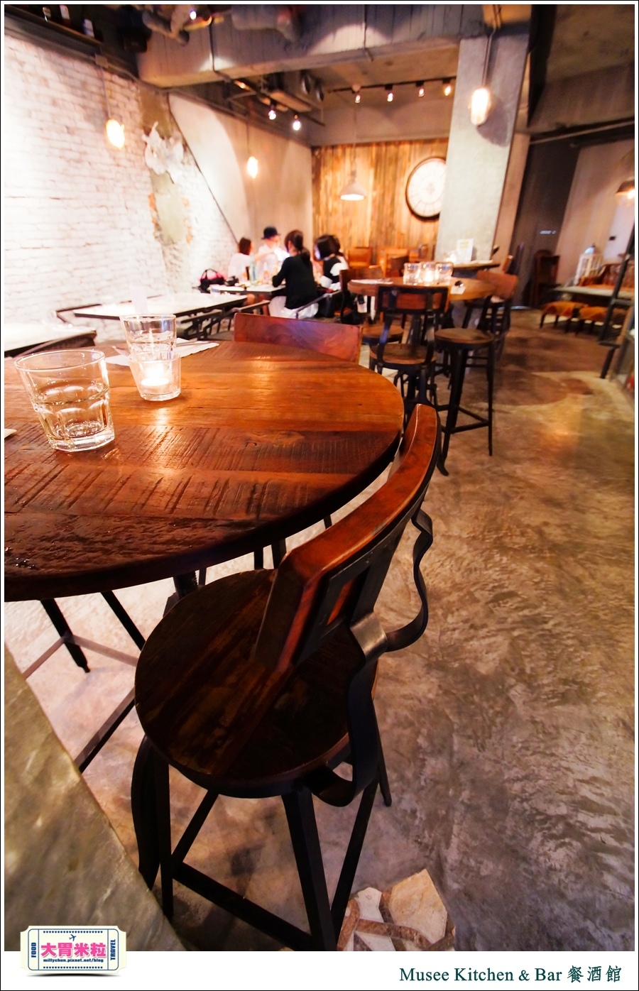 台北特色餐酒館推薦-Musee Kitchen & bar 工業風傢俱餐酒館-millychun0011.jpg