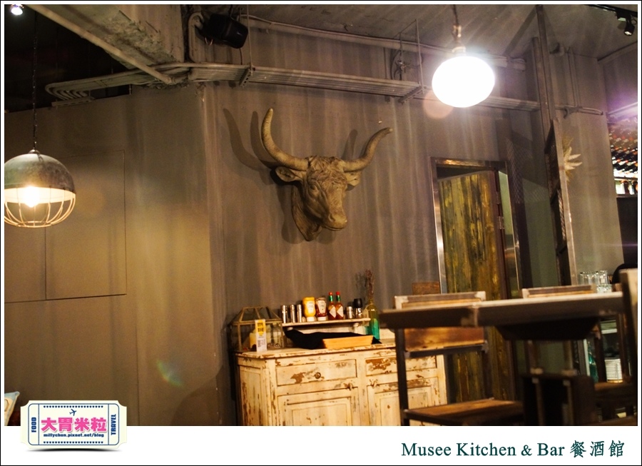 台北特色餐酒館推薦-Musee Kitchen & bar 工業風傢俱餐酒館-millychun0016.jpg