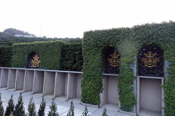 星空草原-擁恆文創園區：(胖樺遊記)基隆瑞芳假日遊憩好景點，百萬保特瓶打造梵谷油畫「星空草原」/擁恆文創園區/Starry Paradise