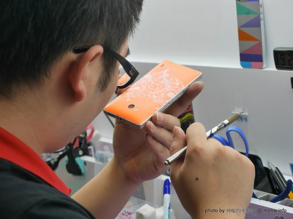 小豪包膜台中店:【數位3C】HAO 小豪包膜.手機包膜.精準保護貼-台中店@北區台中二中-捷運BRT茄苳腳 : 技術與服務兼具,5D立體印刷限定版等你來挑選!