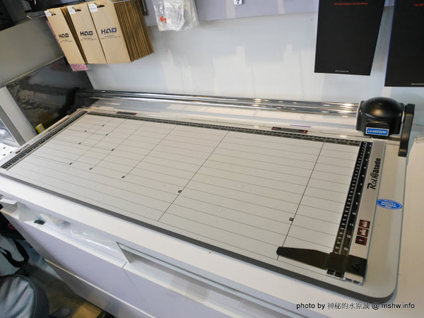 小豪包膜台中店:【數位3C】HAO 小豪包膜.手機包膜.精準保護貼-台中店@北區台中二中-捷運BRT茄苳腳 : 技術與服務兼具,5D立體印刷限定版等你來挑選!