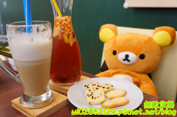 愛咖客咖啡館：【台南-東區】拉拉熊x黑心咖啡..奏會來吃早午餐吧~打卡送布蕾!~《愛咖客咖啡館》