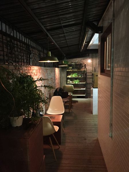 Uranium cafe：好吃、好窩、好美麗的放鬆空間-Uranium Cafe鈾咖啡