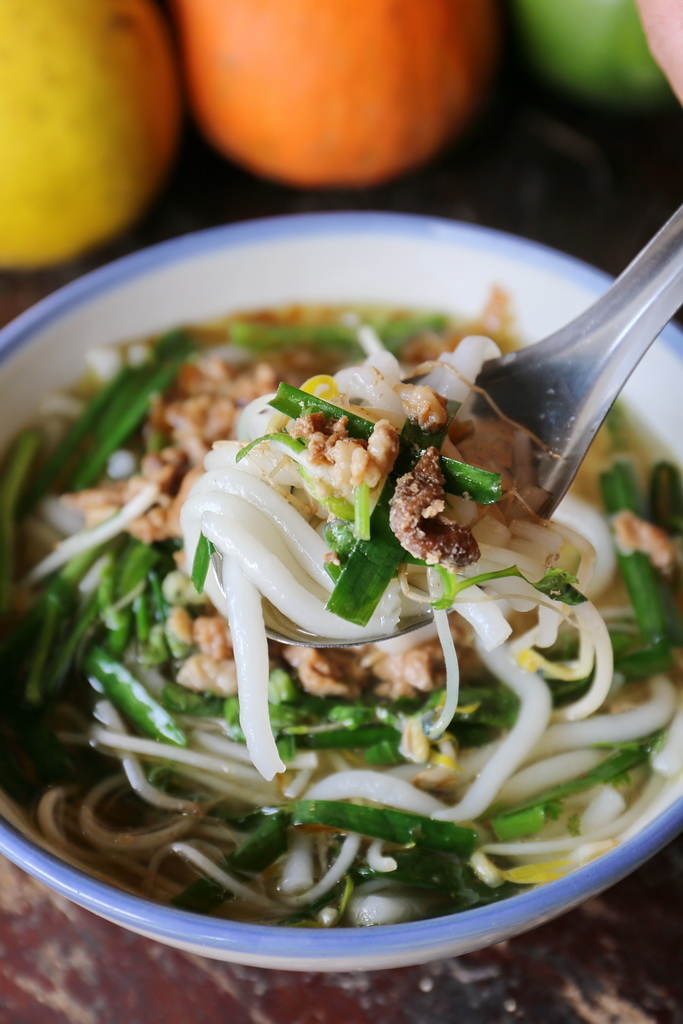 南庄必吃,老家米食堂,客家大湯圓,炸湯圓,南庄手工麵,電視報導南庄美食