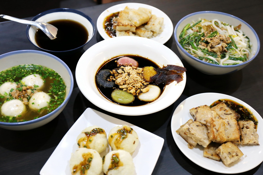 南庄必吃,老家米食堂,客家大湯圓,炸湯圓,南庄手工麵,電視報導南庄美食