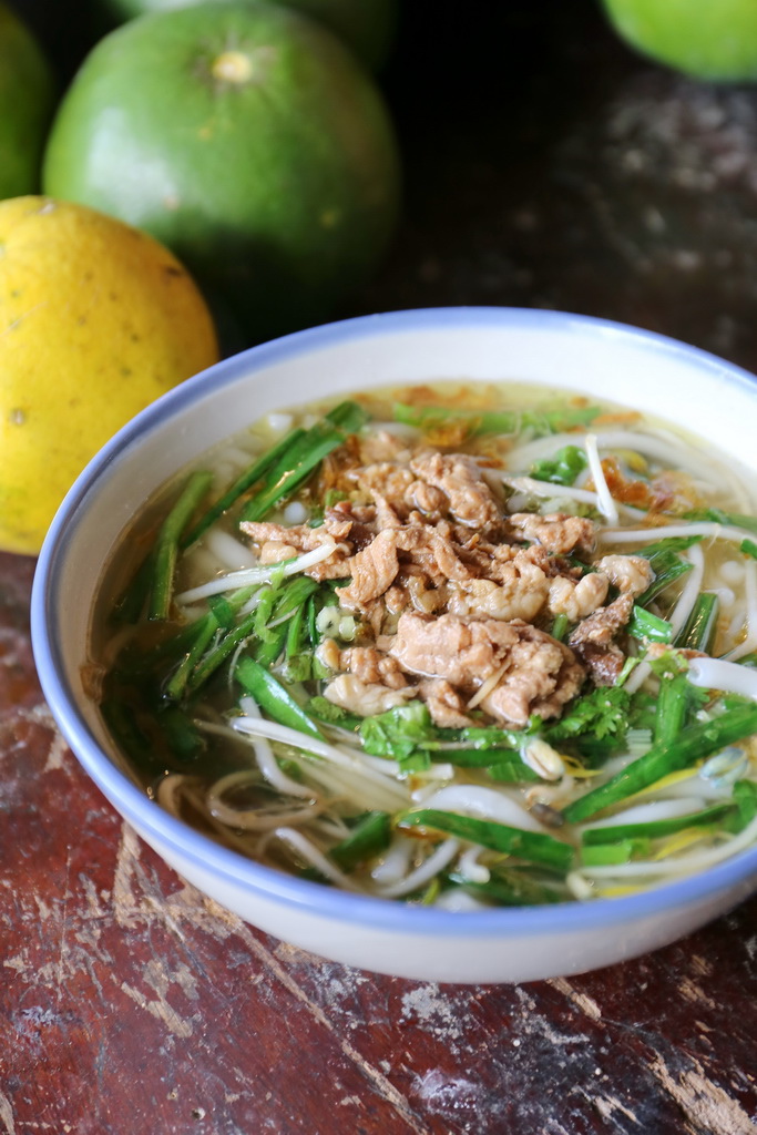 南庄必吃,老家米食堂,客家大湯圓,炸湯圓,南庄手工麵,電視報導南庄美食