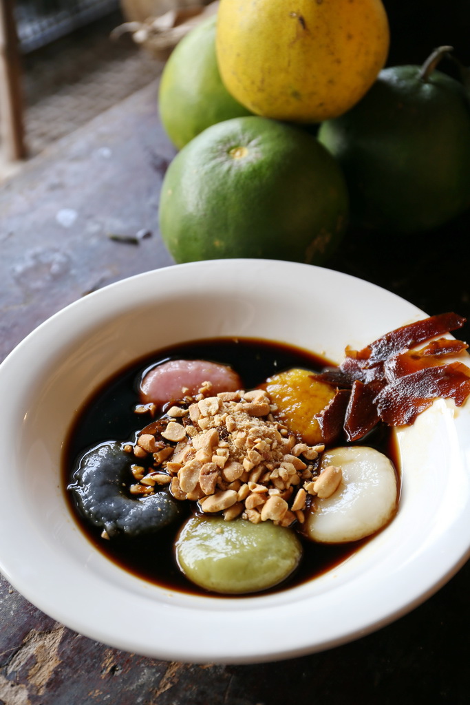 南庄必吃,老家米食堂,客家大湯圓,炸湯圓,南庄手工麵,電視報導南庄美食