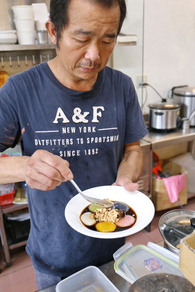 南庄必吃,老家米食堂,客家大湯圓,炸湯圓,南庄手工麵,電視報導南庄美食