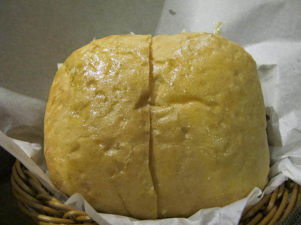 Me Meat Beer 窯烤餐酒館:(胖樺食記)台北市八德路Me Meat Beer 窯烤餐酒館。多款啤酒香醇濃郁適合放鬆小酌。