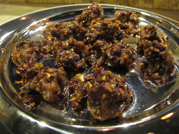 Me Meat Beer 窯烤餐酒館:(胖樺食記)台北市八德路Me Meat Beer 窯烤餐酒館。多款啤酒香醇濃郁適合放鬆小酌。