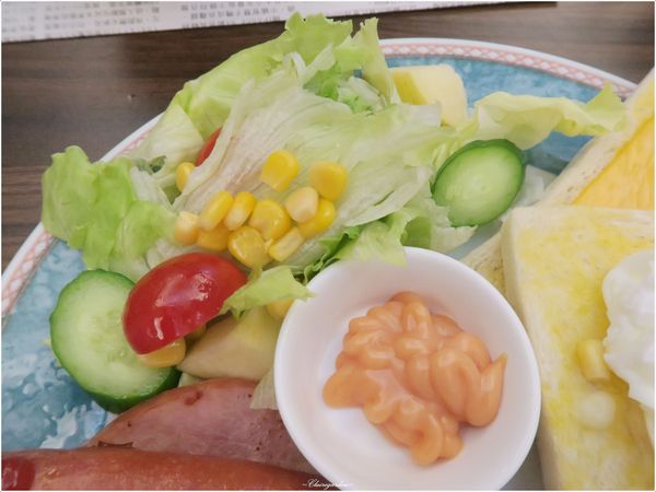 世味廚房：[北投在地美食]世味廚房~北投巷弄裡的料多味美早午餐
