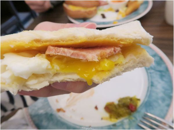 世味廚房：[北投在地美食]世味廚房~北投巷弄裡的料多味美早午餐