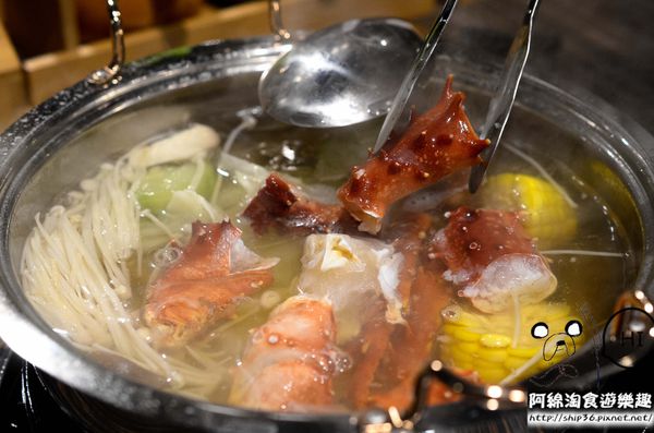 【桃園燒烤】好客燒烤 中壢店-無敵享受=烤肉配調酒.桃園燒肉/酒吧/中美村/帝王蟹