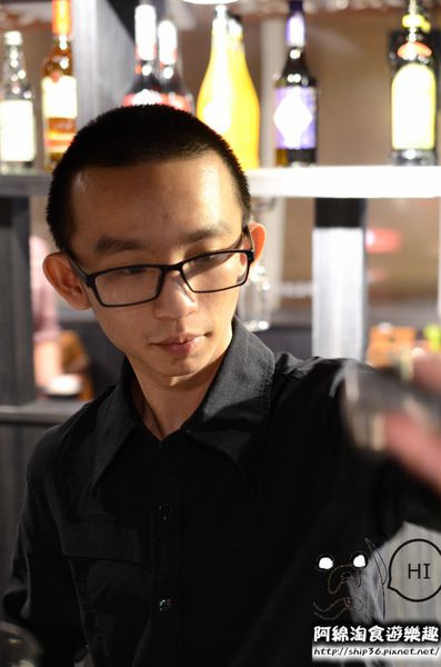 【桃園燒烤】好客燒烤 中壢店-無敵享受=烤肉配調酒．桃園燒肉/酒吧/中美村/帝王蟹