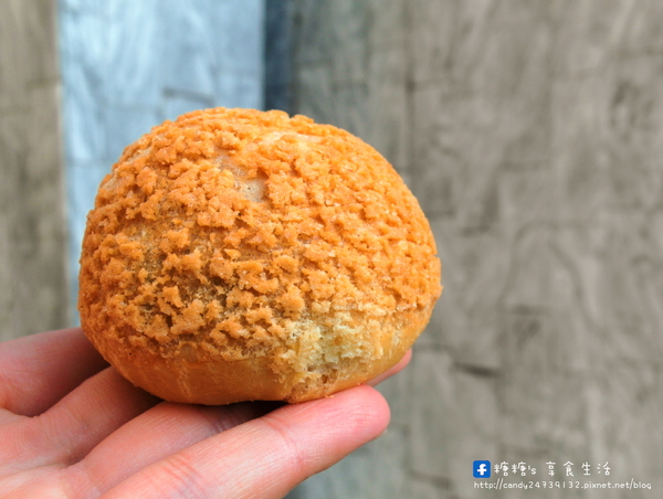 泡芙之家:〖台中│美食〗泡芙之家 ❤ 係金餒!!係金餒!!脆皮泡芙一顆只要10元!!!只要10元!!