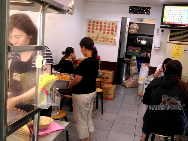 卜記專業麵線02-店內環境