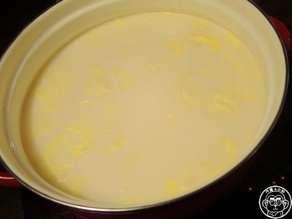 食焱廠 創意鍋物料理(微風南京店):呷飽祙【台北松山・食焱廠 創意鍋物料理】在實驗室裡吃火鍋