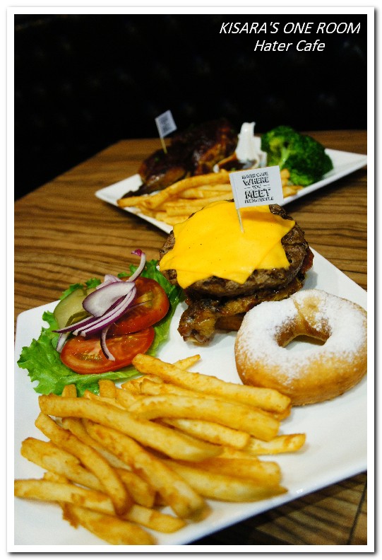 HATER CAFE：甜甜圈漢堡．公館美國古典時代風情創意餐廳──Hater Cafe