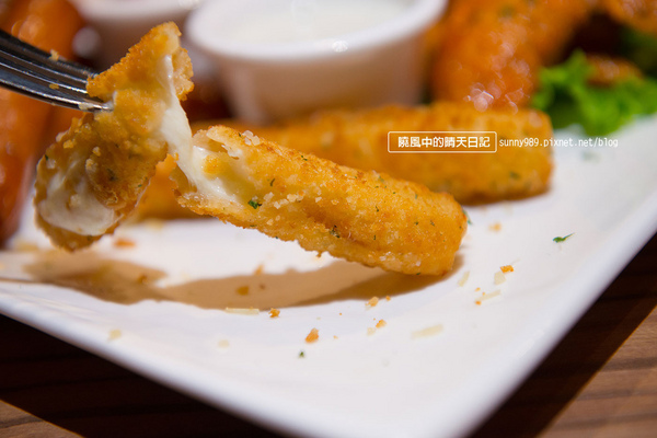 HATER CAFE:【邀約| Hater Cafe】分食更有趣 公館朋友聚會好去處