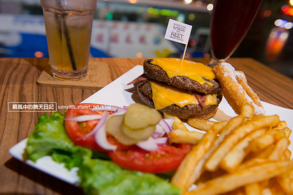 HATER CAFE:【邀約| Hater Cafe】分食更有趣 公館朋友聚會好去處