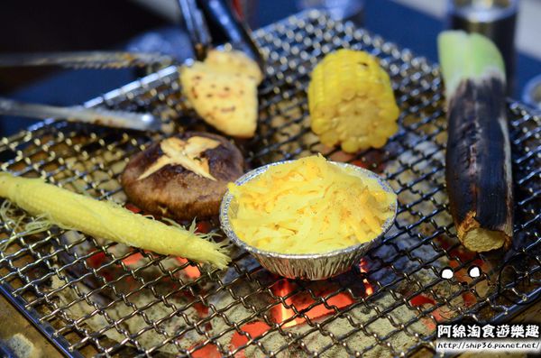 燒惑日式炭火燒肉(中和分店)：【台北燒烤】【北捷景安站】燒惑日式炭火燒肉店-新鮮海鮮令人驚豔．安格斯牛/海鮮/燒烤/吃到飽/中和區