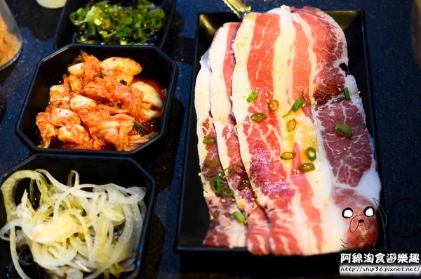 燒惑日式炭火燒肉(中和分店)：【台北燒烤】【北捷景安站】燒惑日式炭火燒肉店-新鮮海鮮令人驚豔．安格斯牛/海鮮/燒烤/吃到飽/中和區