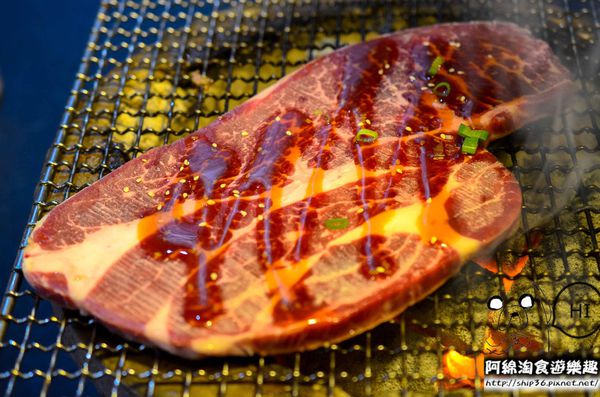 燒惑日式炭火燒肉(中和分店)：【台北燒烤】【北捷景安站】燒惑日式炭火燒肉店-新鮮海鮮令人驚豔．安格斯牛/海鮮/燒烤/吃到飽/中和區