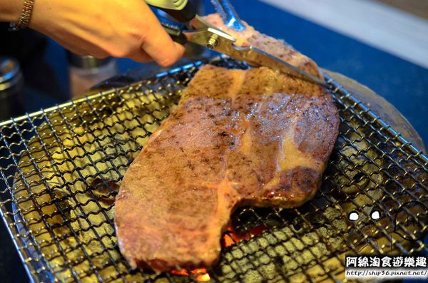 燒惑日式炭火燒肉(中和分店)：【台北燒烤】【北捷景安站】燒惑日式炭火燒肉店-新鮮海鮮令人驚豔．安格斯牛/海鮮/燒烤/吃到飽/中和區