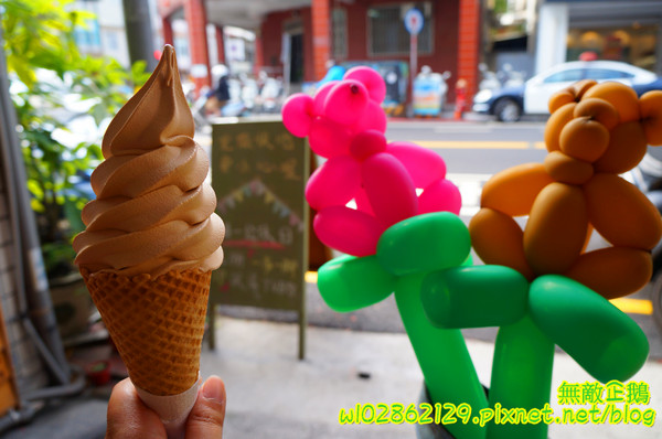 佐鶴堂散步甜食霜淇淋：【台南-中西區】仙女紅茶x霜淇淋...紅茶也能做成霜淇淋!~《佐鶴堂散步甜食霜淇淋》