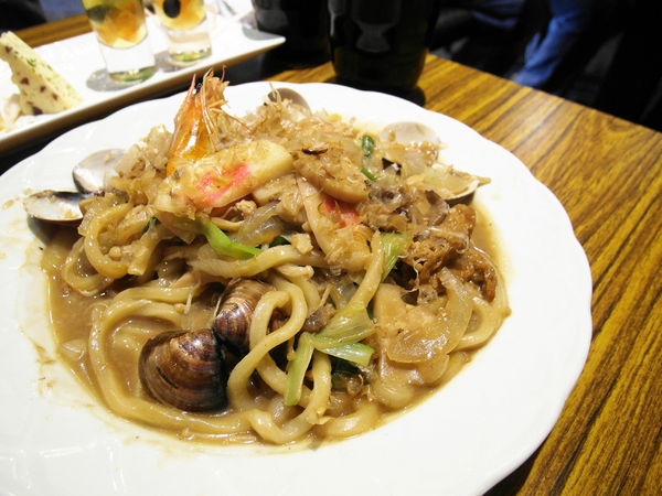 響道食堂:【台南||中西區】響道食堂──CP值高!意想不到的美味創意日式料理!