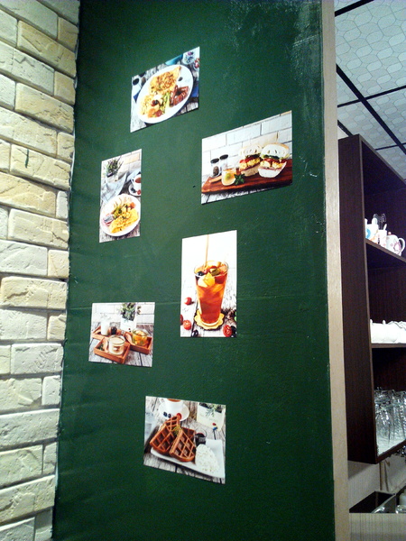 Impronta Cafe 腳印咖啡:☆口碑券No.3☆【永康區】Impronta Cafe 腳印咖啡。可以帶毛小孩內用早午餐的寵物友善餐廳