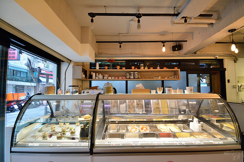 O Rose 法式玫瑰花冰淇淋,好吃細綿,台北東區捷運忠孝敦化站美食