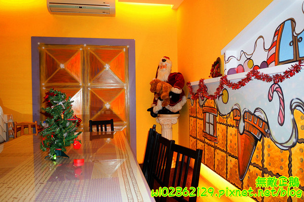 星丼食堂(海安店)：【台南-北區】丼飯x童話世界..小星星相關企業~《星丼食堂》