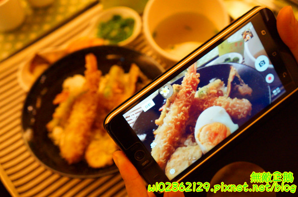 星丼食堂(海安店)：【台南-北區】丼飯x童話世界..小星星相關企業~《星丼食堂》