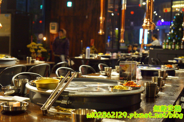 燒出名堂:【台南-東區】韓風來襲..工業風韓式燒肉...你準備好了嗎?《燒出名堂》