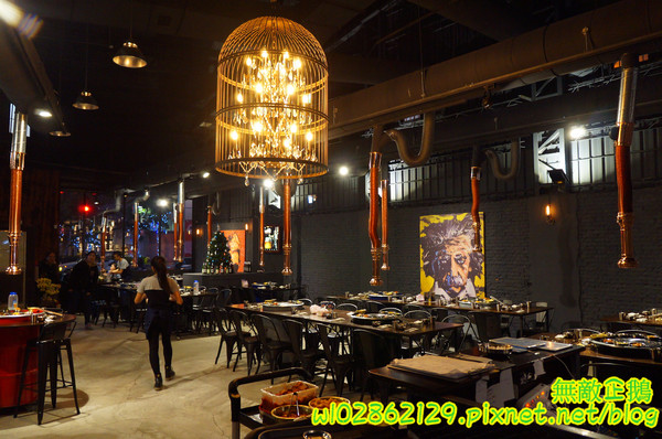 燒出名堂:【台南-東區】韓風來襲..工業風韓式燒肉...你準備好了嗎?《燒出名堂》