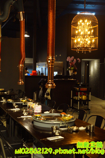 燒出名堂:【台南-東區】韓風來襲..工業風韓式燒肉...你準備好了嗎?《燒出名堂》