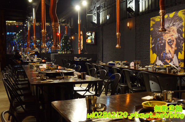 燒出名堂:【台南-東區】韓風來襲..工業風韓式燒肉...你準備好了嗎?《燒出名堂》