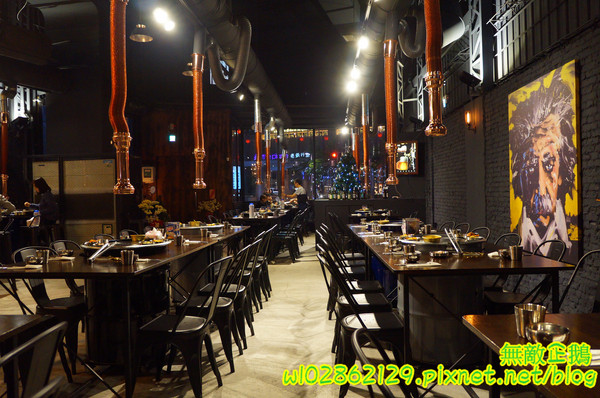 燒出名堂:【台南-東區】韓風來襲..工業風韓式燒肉...你準備好了嗎?《燒出名堂》