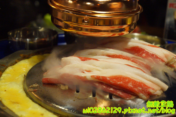 燒出名堂:【台南-東區】韓風來襲..工業風韓式燒肉...你準備好了嗎?《燒出名堂》