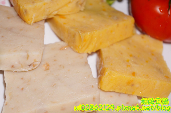 民雄高賓蘿蔔糕&黃金糕：【宅配】蘿蔔糕x黃金糕...年賺百萬的港式蘿蔔糕~再來米/阿里山白蘿蔔《民雄高賓蘿蔔糕&黃金糕》