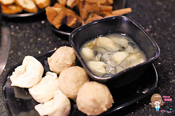 馬辣鴛鴦火鍋專賣(漢口店):【食記】台北西門町 馬辣漢口店 麻辣鍋吃到飽 馬辣10周年感恩回饋地表最強菜單 黑毛和牛天使紅蝦