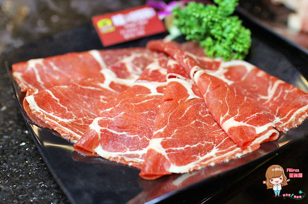 馬辣鴛鴦火鍋專賣(漢口店):【食記】台北西門町 馬辣漢口店 麻辣鍋吃到飽 馬辣10周年感恩回饋地表最強菜單 黑毛和牛天使紅蝦